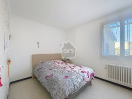 
                                                                                        Location
                                                                                         Appartement T4 - Terrasse, Garage.