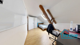 
                                                                                        Vente
                                                                                         Appartement T5 à vendre -Jouy-en-Josas centre