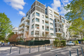 
                                                                                        Vente
                                                                                         Appartement T5 avec balcon - Asnières - Lot 35
