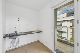 
                                                                                        Vente
                                                                                         Appartement T5 avec balcon - Asnières - Lot 35