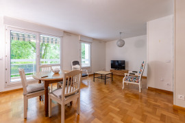 Vente
Appartement T5 de 101.5 m² + balcon + 2 places de parking