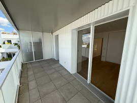 
                                                                                        Vente
                                                                                         Appartement T5 Triplex  à Issy les Moulineaux