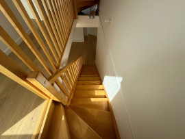 
                                                                                        Vente
                                                                                         Appartement T5 Triplex  à Issy les Moulineaux