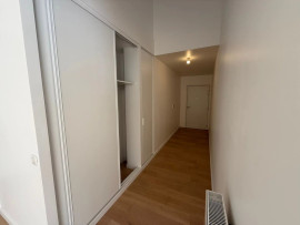 
                                                                                        Vente
                                                                                         Appartement T5 Triplex  à Issy les Moulineaux