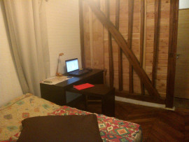 
                                                                                        Location
                                                                                         Appartement tranquille de 3 pièces Paris 10è.