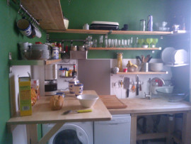 
                                                                                        Location
                                                                                         Appartement tranquille de 3 pièces Paris 10è.