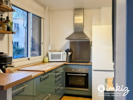 
                                                                                        Vente
                                                                                         Appartement Traversant 3/4 pièces