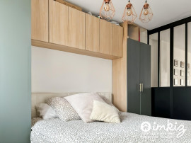 
                                                                                        Vente
                                                                                         Appartement Traversant 3/4 pièces