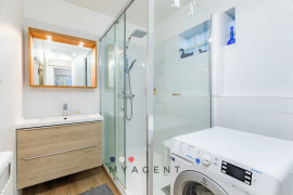 Vente
Appartement traversant - Cœur de Passy