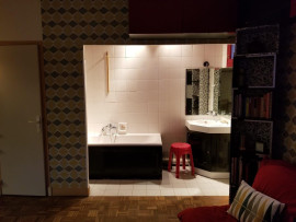 
                                                                                        Location
                                                                                         Appartement très bien placé au coeur de Bastille