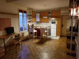 
                                                                                        Location
                                                                                         Appartement très bien placé au coeur de Bastille