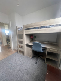
                                                                                        Location
                                                                                         Appartement très bien situé à 6 min de la tour Eiffel (loyer tout inclus)