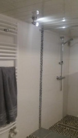 
                                                                                        Location
                                                                                         Appartement très  tranquille