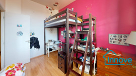 
                                                                                        Vente
                                                                                         Appartement triplex 4 chambres Versailles Saint Louis Cathedrale