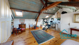 
                                                                                        Vente
                                                                                         Appartement triplex 4 chambres Versailles Saint Louis Cathedrale