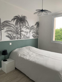 
                                                                                        Location
                                                                                         Appartement type F4