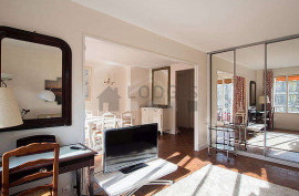 Location
Appartment proche des Invalides (loyer tout inclus)