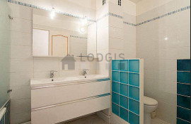 Location
Appartment proche des Invalides (loyer tout inclus)