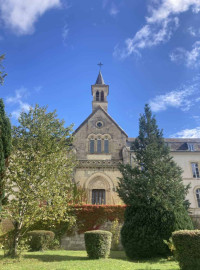 
                                                                                        Vente
                                                                                         Appel à manifestation d'intérêt pour la reprise d'un ancien couvent à Saint-Saulge - Nièvre (58)