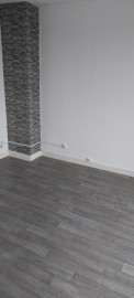 
                                                                                        Vente
                                                                                         Appt 3 pièces (ravalement et isolation faits)