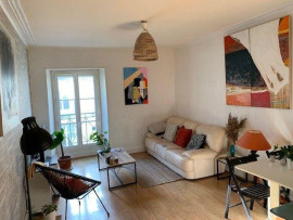
                                                                                        Location
                                                                                         Appt 50 m² mellinet