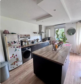 
                                                                                        Location
                                                                                         Appt meublé, 3 pièces, 2 chambres, 74m² - Angers