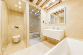 Location
Appt unique au coeur du Marais (loyer tout inclus)