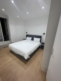 
                                                                                        Location
                                                                                         Apt 2 chambres 2salles d’eau, séjour et terrasse