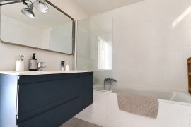 
                                                                                        Vente
                                                                                         Arcueil — Loft d’exception de 130 m² sur cour