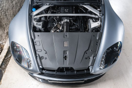 
                                                                                        Voiture
                                                                                         Aston Martin V8 Vantage S N430 4.7 436 BVM