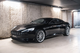 
                                                                                        Voiture
                                                                                         Aston Martin Virage V12 6.0 500