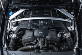 
                                                                                        Voiture
                                                                                         Aston Martin Virage V12 6.0 500