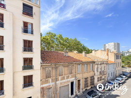 
                                                                                        Vente
                                                                                         Atypique appartement + combles aménageables