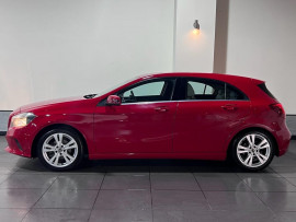 Voiture
Audi A-Class 1.5 A180d Sport (Executive) Hatchback 5dr Diesel 7G-DCT Euro 6 (s/s) (109 ps) Hatchback