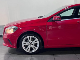 Voiture
Audi A-Class 1.5 A180d Sport (Executive) Hatchback 5dr Diesel 7G-DCT Euro 6 (s/s) (109 ps) Hatchback