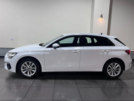 Voiture
Audi A3 1.0 TFSI 30 Technik Sportback 5dr Petrol Manual Euro 6 (s/s) (110 ps)