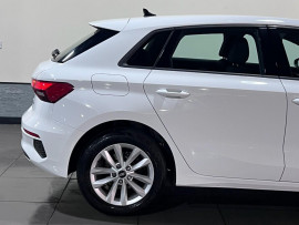 Voiture
Audi A3 1.0 TFSI 30 Technik Sportback 5dr Petrol Manual Euro 6 (s/s) (110 ps)
