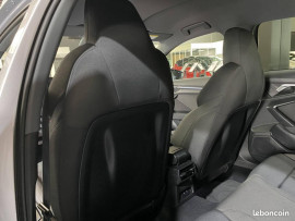 Voiture
Audi A3 sportback AUDU A 3 35 TFSI 150 5P ADVANCED