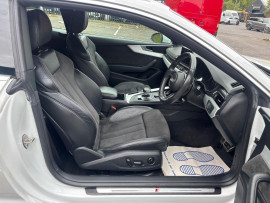 
                                                                                        Voiture
                                                                                         Audi A5 2.0 TDI S line Coupe 2dr Diesel S Tronic Euro 6 (s/s) (190 ps)