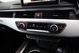 
                                                                                        Voiture
                                                                                         Audi A5 2.0 TDI S line S Tronic quattro Euro 6 (s/s) 2dr