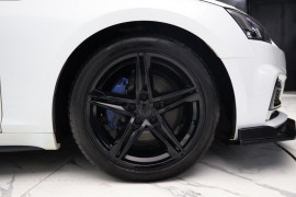 
                                                                                        Voiture
                                                                                         Audi A5 2.0 TDI S line S Tronic quattro Euro 6 (s/s) 2dr