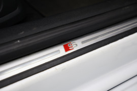 
                                                                                        Voiture
                                                                                         Audi A5 2.0 TDI S line S Tronic quattro Euro 6 (s/s) 2dr