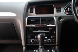 
                                                                                        Voiture
                                                                                         Audi Q7 3.0 TDI V6 S line Tiptronic quattro Euro 5 5dr