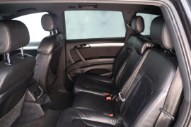 
                                                                                        Voiture
                                                                                         Audi Q7 3.0 TDI V6 S line Tiptronic quattro Euro 5 5dr
