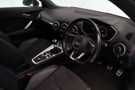
                                                                                        Voiture
                                                                                         Audi TT 2.0 TDI ultra Sport Euro 6 (s/s) 3dr