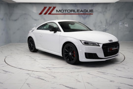 
                                                                                        Voiture
                                                                                         Audi TT 2.0 TDI ultra Sport Euro 6 (s/s) 3dr