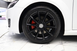 
                                                                                        Voiture
                                                                                         Audi TT 2.0 TDI ultra Sport Euro 6 (s/s) 3dr
