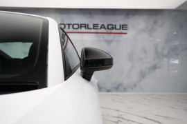 
                                                                                        Voiture
                                                                                         Audi TT 2.0 TDI ultra Sport Euro 6 (s/s) 3dr