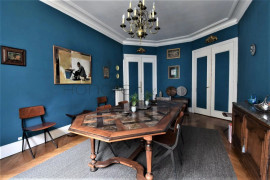 
                                                                                        Vente
                                                                                         AUTEUIL - THEOPHILE GAUTIER - APPARTEMENT FAMILIAL