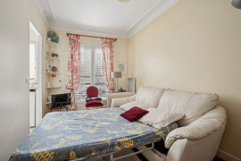 Location
Avenue Bosquet cosy apartment (loyer tout inclus)